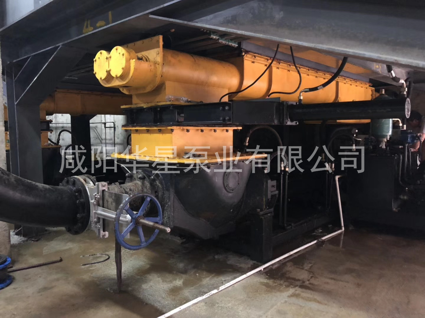陶瓷柱塞泵使用現(xiàn)場河道調蓄池河道清淤現(xiàn)場 陶瓷柱塞泵使用現(xiàn)場河道調蓄池河道清淤現(xiàn)場